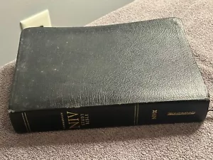 1991 Zondervan NIV Life Application Study Bible very good condition - Picture 1 of 2