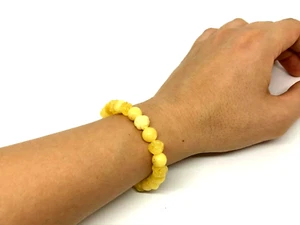 AMBER BRACELET Gift Rose Carved BALTIC AMBER Round Beads Mat Flower 7,6g 16431 - Picture 1 of 12