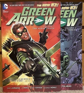 New 52 Green Arrow Vols 1 & 2 Trade Paperbacks - Picture 1 of 7