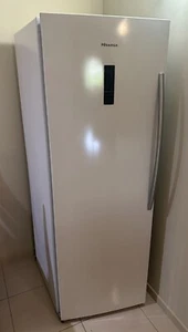 Freezer - Picture 1 of 4