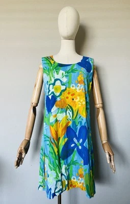 VTG Jams World Shift Hawaiian Dress Sz S Floral Watercolor Wonderland W373 - Image 1 of 4