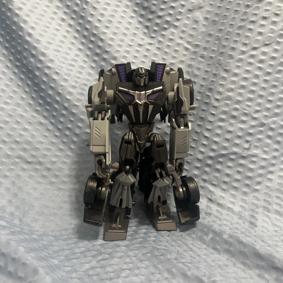 变形金刚战争适用于Cybertron Studio系列玩家版豪华路障02 — 第 1/4 张图片