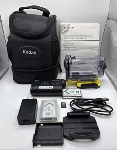 Sony Exmor R HDR-AS15 Action Camera 32GB Memory, Waterproof Case, + Accessories! - Picture 1 of 13