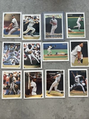 Set Of 1993 Topps Gold Baseball Cards - Image 1 of 4