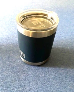 VASO AISLADO Estate find NOS YETI 10-oz taza corta azul marino $20 - Imagen 1 de 11