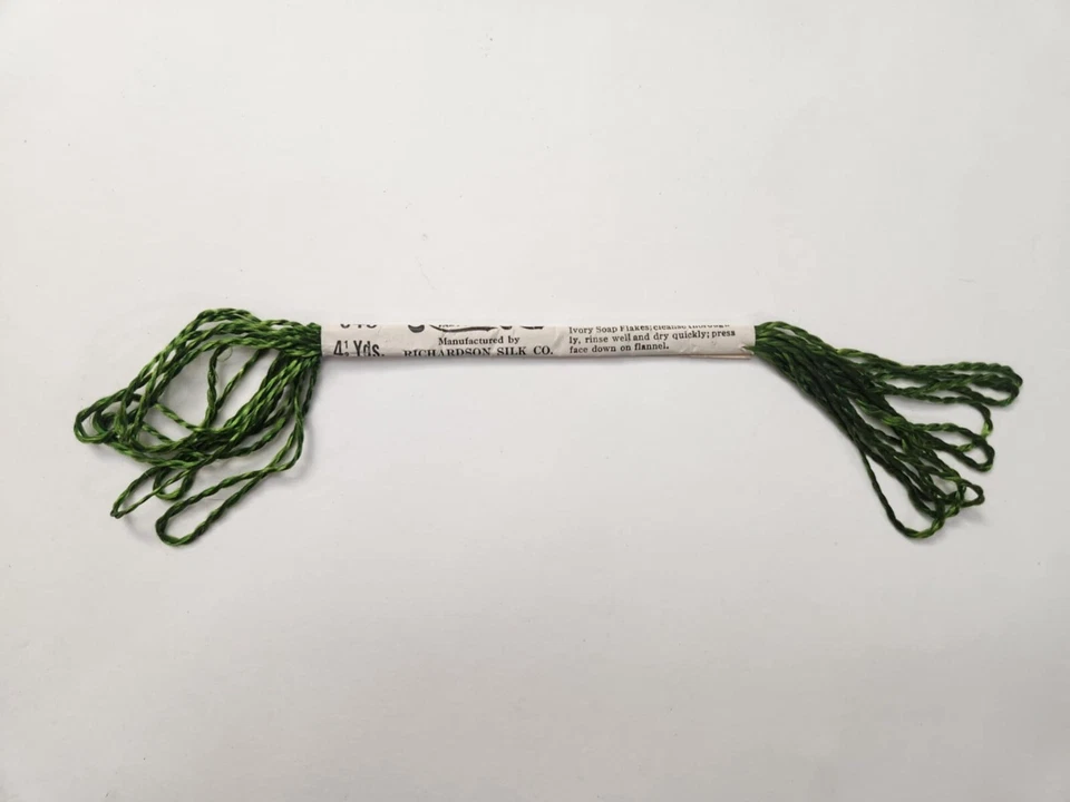 4.5 yd Pack Vintage Richardson Silk Co FAUX SILK RICHTEX ROPE 648 Green - Image 1 of 4