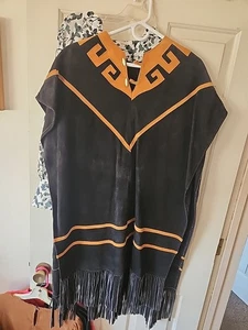 PONCHO SERAPE CON FLECOS DE GAMUZA SUROESTE RUGOSO SIN MARCA... TALLA ÚNICA ** - Imagen 1 de 6