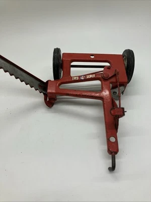 Ertl International Sickle Mower Diecast 1/16 Works Vintage. WORKS!! - Image 1 of 4