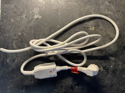 Interruttore Differenziale "salvavita" per Vasche da bagno/ doccia idromassaggio - Immagine 1 di 4