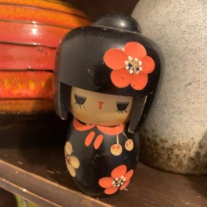 Wooden Kokeshi Doll Floral Showa Japan Flower Dress Eyelashes So Cute.  Handmade - Picture 1 of 11