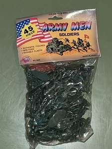 Vintage Agglo 45 piece Green Army Men Figurines Play Toy Soldiers New in Package - Picture 1 of 2