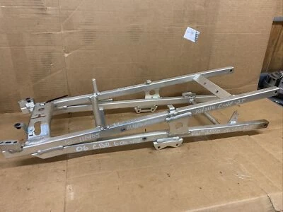 Subchasis trasero asiento Honda CBR600 F4i 2004-2006 #14218 Foto 1 de 4