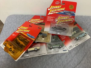 Johnny Lightning Muscle Cars Lot of 6 MOC - Picture 1 of 13