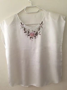 Vintage 1980’s 100% Silk Hand Embroidered Ivory Women’s Top/Blouse M 12 New - Picture 1 of 5