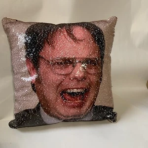 The Office Dwight Shrute Kissen Schreien Gesicht Pailletten - Bild 1 von 9