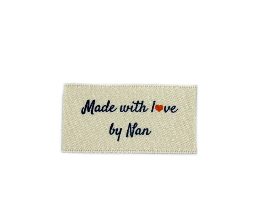 CAMBRIDGE PERSONALISED Made with love by Nan Etiketten Etiketten - cremefarbenes Band zum Einnähen - 25 x 40 mm flach