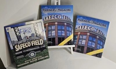 Seattle Mariners autograph Programs 2 Freddy Garcia And John Halama  - Image 1 of 4