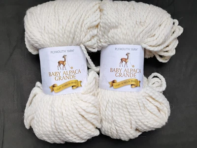 Plymouth Baby альпака Grande | громоздкий | 7 унций | слоновой кости - Изображение 1 из 4