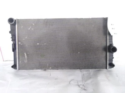 15 BMW 428i Radiator Main 2.0 Liter, N20 Engine, Automatic, AC - Image 1 of 4