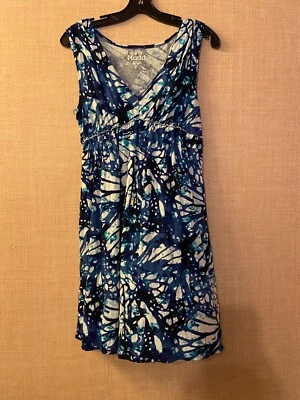 Vestido Mudd sin mangas corte y acampanado/imperio cintura talla M azul con estampado floral blanco Foto 1 de 4