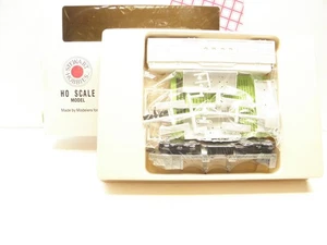 STEWART HOBBIES #5004 FTB LOCOMOTIVE - UNDECORATED - HO SCALE -DUMMY - Picture 1 of 8