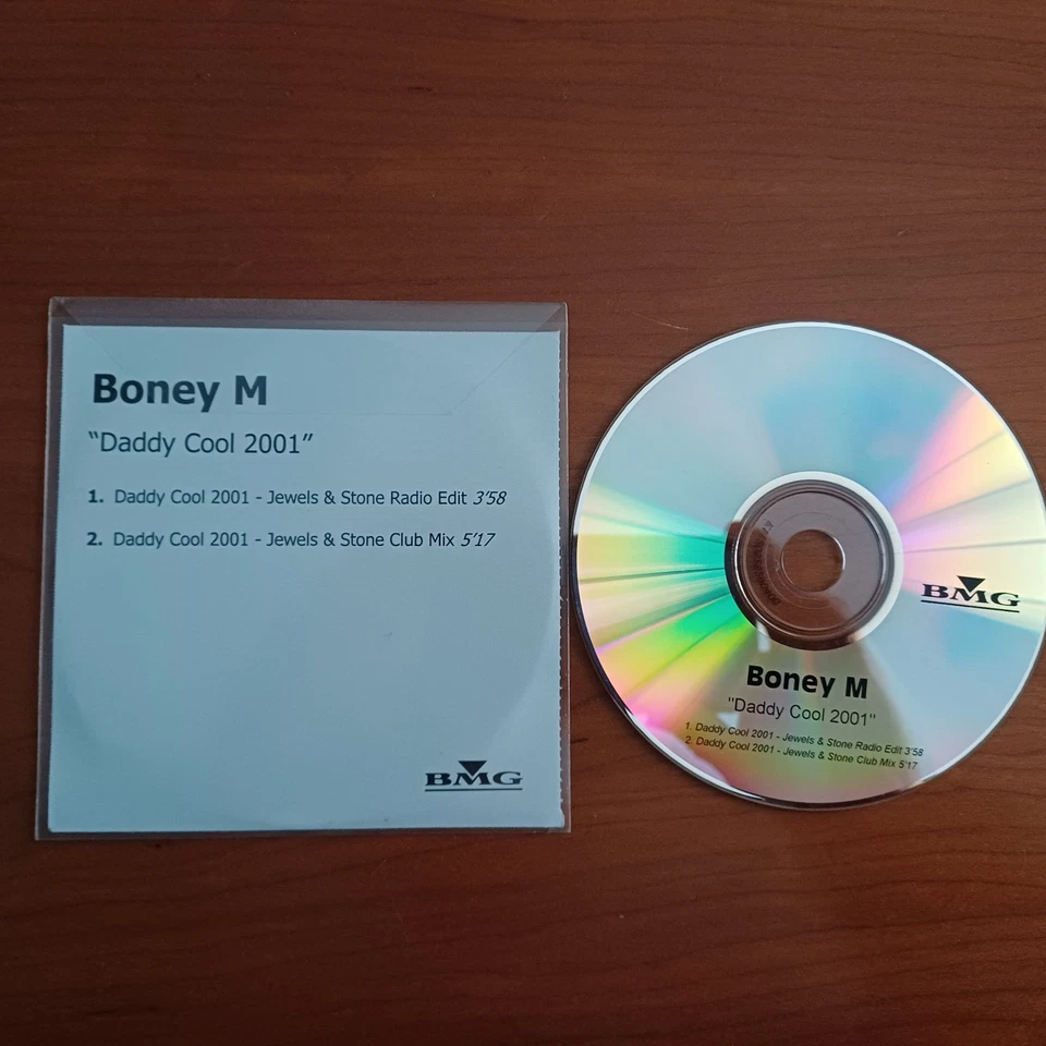 Boney M - Daddy Cool 2001 - 2 Trk UK Promo CDr Single 2001 Foto 1 de 1