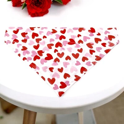  Bandana para perro sobre el cuello corazones, pañuelos deslizables bufanda de boda amor Foto 1 de 4