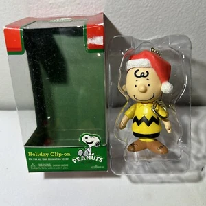 Peanuts Charlie Brown Christmas Mini Figure Clip On Perfect For Stocking 2013 - Picture 1 of 7