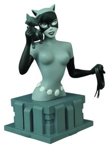 SDCC San Diego Comic Con 2015 Batman Animated Catwoman Black and White Bust - Picture 1 of 1