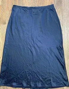 NWT Victoria’s Secret Black Satin Midi High Half Rise Slip Skirt Size L - Picture 1 of 7