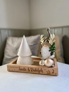 Oak Christmas Decorative Tray - Picture 1 of 15