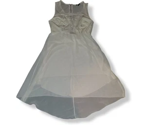 Langes Damenkleid New Look weiß ärmellos hinten mit Reißverschluss. Größe L - Bild 1 von 15