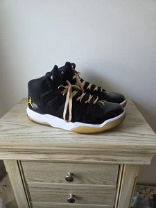 Nike Mens Air Jordan Max Aura AQ9084-041 Black Basketball Shoes Sneakers Size 13 - Picture 1 of 12