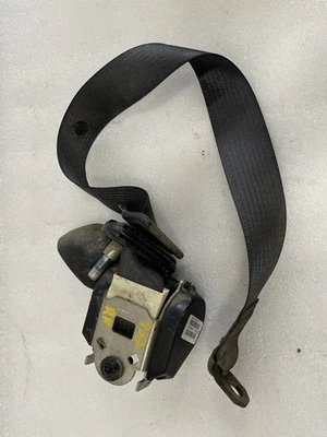 Cinturón de seguridad trasero derecho Chevrolet Colorado 2004 2005 2006 2007 2008 2009 doble cabina Foto 1 de 3