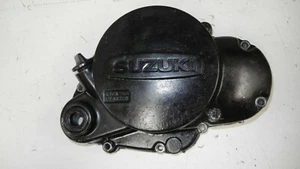 1973 SUZUKI RV125 RV 125 ENGINE MOTOR CLUTCH COVER HOUSING CASE - Picture 1 of 6
