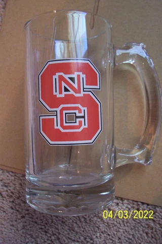 N.C. State Wolfpack Glass Mug Cover