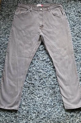 Pantalones de mezclilla Wrangler para hombre 40 x 32 calce regular pierna recta estilo algodón MGW20BR Foto 1 de 4
