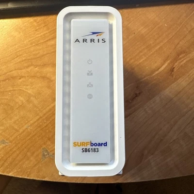 SURFboard SB6183 DOCSIS 3.0 Cable Modem Max Speed 686 Mbps - Image 1 of 4