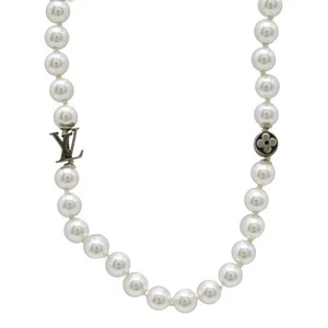 Louis Vuitton Monogram Pearl Necklace M02235 49cm Glass Pearl Used - Picture 1 of 6