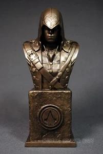 CUSTOM SCULPTED INSPIRED BY CONNOR ASSASSIN'S CREED FAUX BRONZE BUST STATUE - Picture 1 of 12
