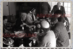 50s JAPAN TOKYO SUSHI RESTAURANT WESTERNER DINING BAR Old Vintage Photo 25416 - Bild 1 von 2
