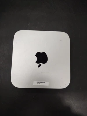 Apple Mac Mini A1347 i5 4260U @ 1,40 GHz 4 GB RAM 1 TB SSD macOS: Monterey Foto 1 de 4