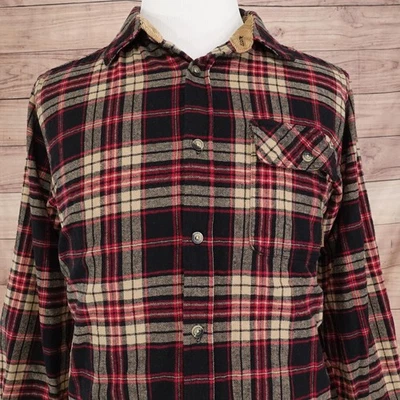 Legendary Whitetails Buck Camp Shirt Mens Medium Red Black Plaid Flannel Cotton - Image 1 of 4