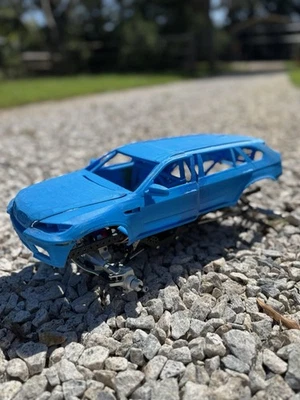 Custom 1/10 Carbon Comp Rock Crawler - Image 1 of 4