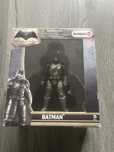 Batman Vs Superman Schleich batman in armour figurine - Picture 1 of 7