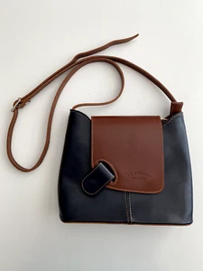 L'artigiano cross body swing pack navy and tan leather - Picture 1 of 8