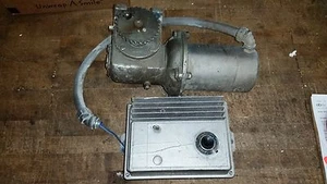 EMERSON FOCUS 2400-4000 DC DRIVE W. 0-470RPM ANGLE GEAR DRIVE MOTOR - Picture 1 of 8