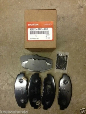 Genuine OEM Honda Civic DX EX LX Front Brake Pad Set 2006 - 2011 Brakes Pads - Image 1 of 2