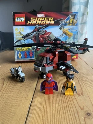 LEGO X-Men WOLVERINE CHOPPER SHOWDOWN (6866) Marvel Complete Instructions Box - Image 1 of 4