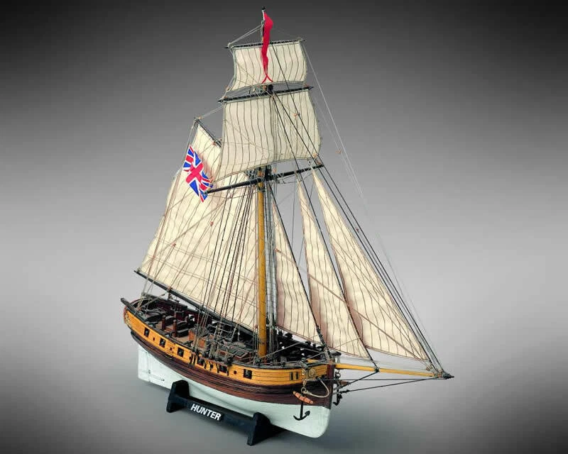 Mamoli MV35 Hunter 1 72 modellismo